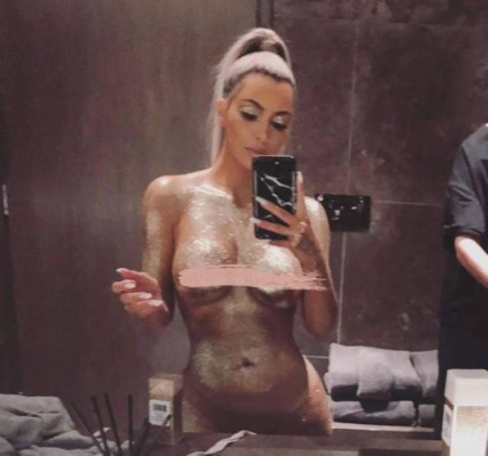 Kim Kardashian nuevamente posa desnuda y hace arder las redes sociales