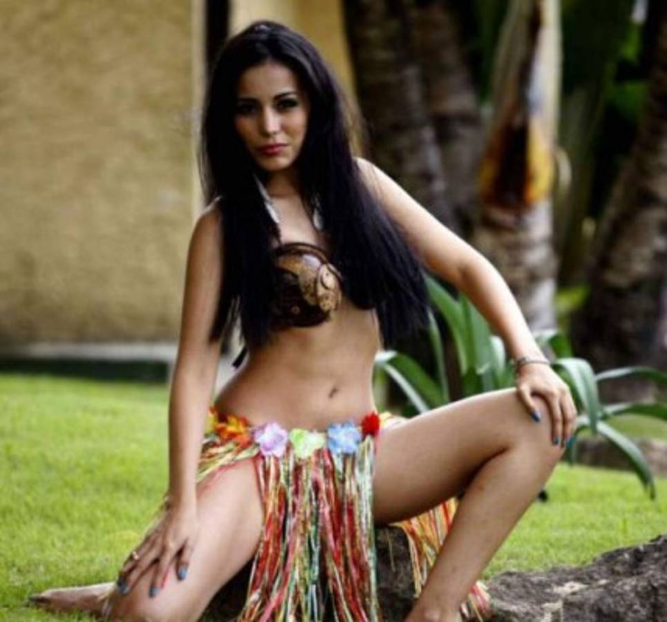 Diez fotos y diez frases de Elsa Oseguera