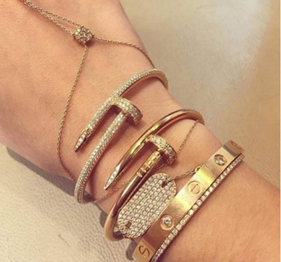 Belinda presume joya de un millón de pesos y sus fans se alborotan