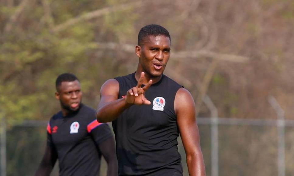 Fichajes: Olimpia anuncia altas, deja Motagua y tiene nuevo equipo, legionarios se quedan sin club