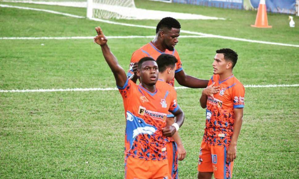 Fichajes: Olimpia cerca de dos legionarios y Motagua con más bajas