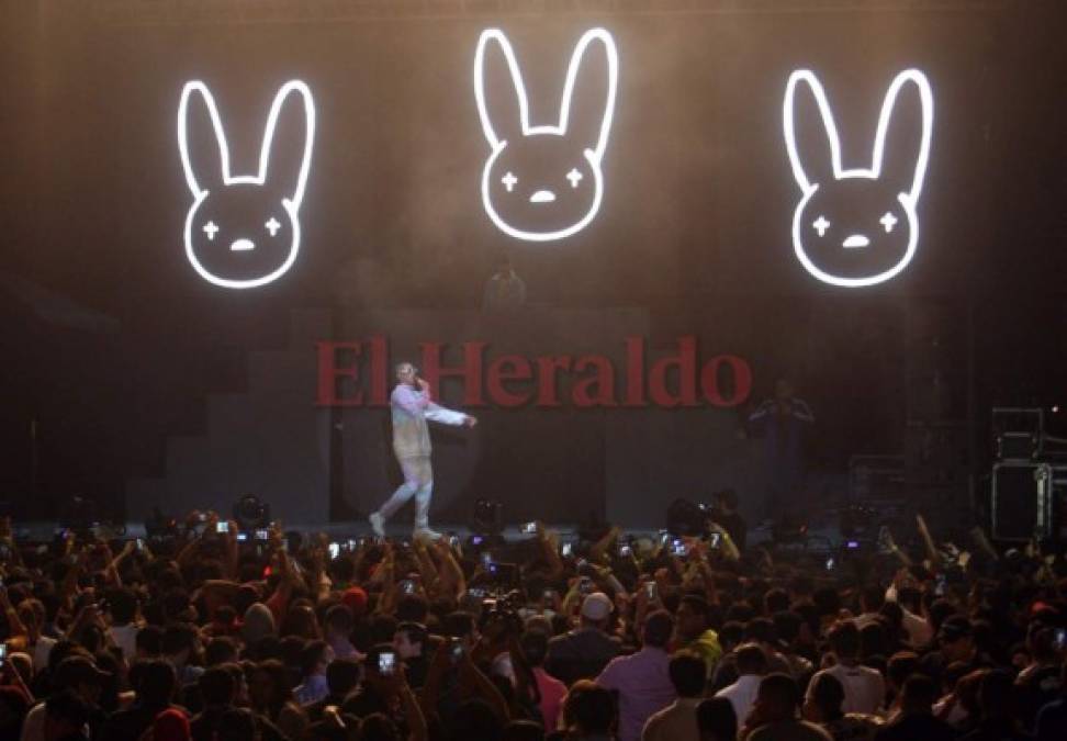 Así fue el espectacular show urbano que ofreció Bad Bunny en Honduras