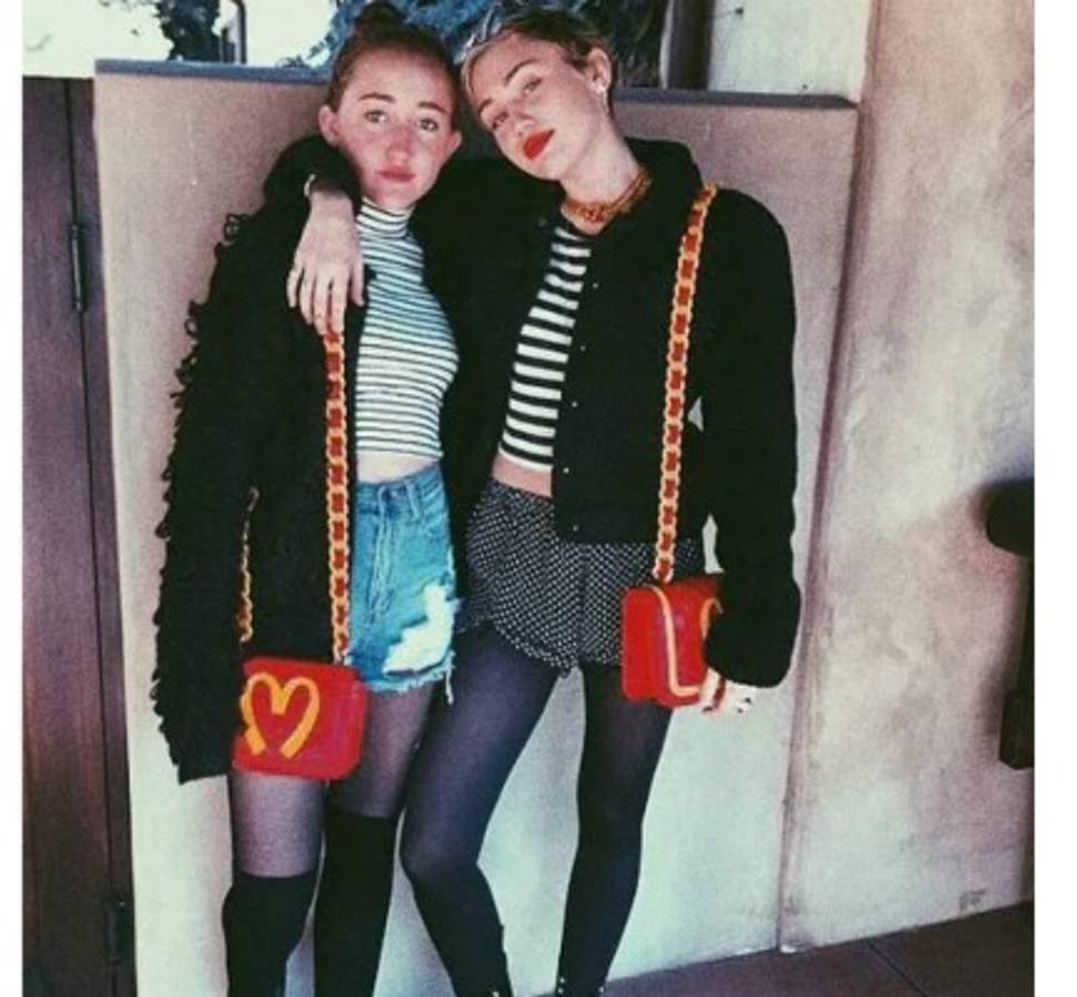 Famosos y sus hermanos: Ellos parecen gemelos pero no lo son