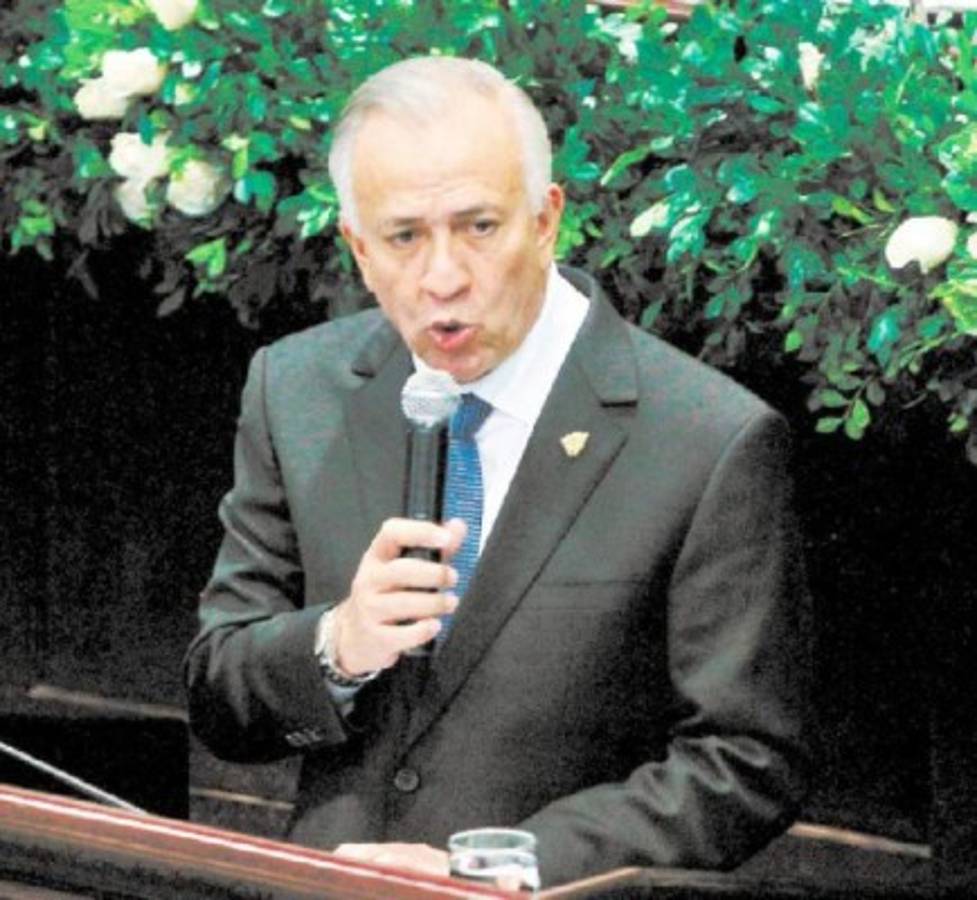 Dotarán a Libre y Pac de oficinas y secretarias