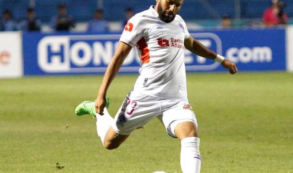 Troglio confirma una baja: Así sería 11 del Olimpia para enfrentar a Marathón