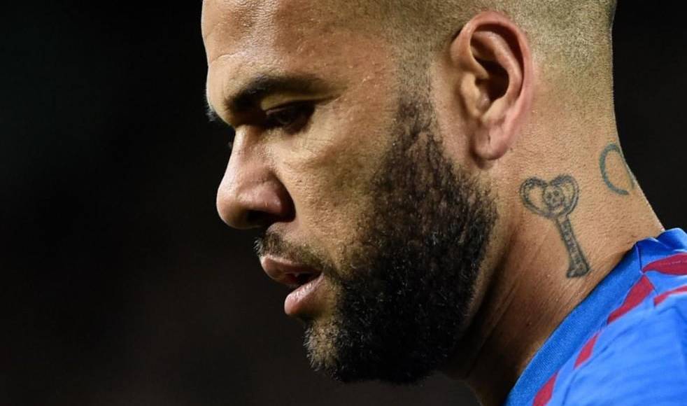 Dani Alves y la decisión que tomó con el padre de Neymar tras su libertad