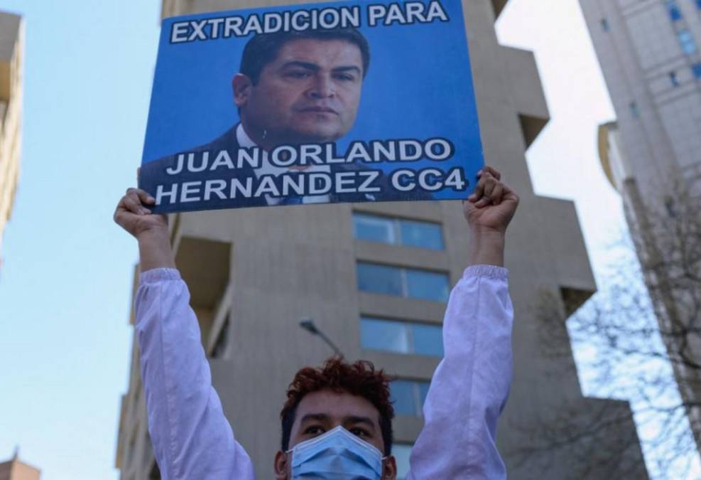 El día a día del expresidente Juan Orlando desde que fue extraditado (Fotos)