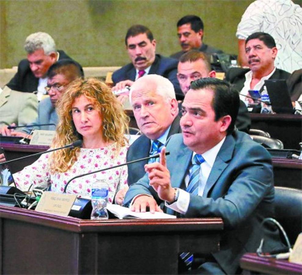 Equipo del Congreso Nacional se alista para socializar el nuevo Código Penal