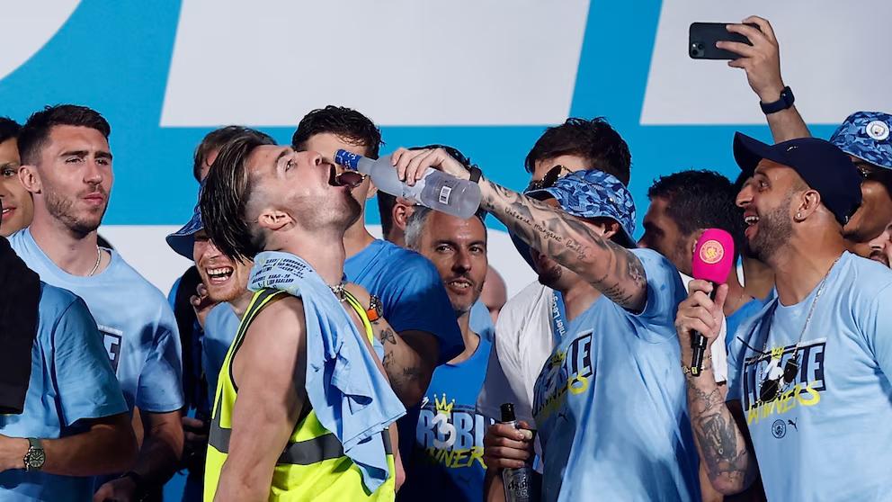 Jack Grealish lo volvió a hacer: loca noche de navidad que le costó ausentarse con su club