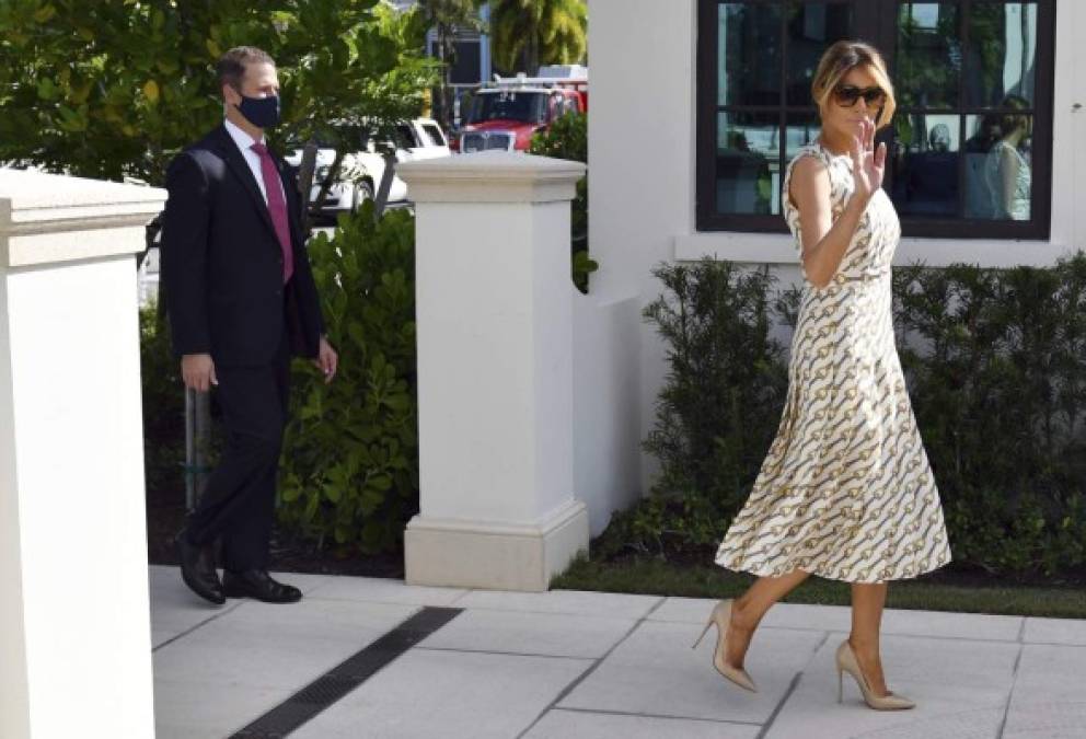 FOTOS: El costoso atuendo que usó Melania Trump para ejercer el voto