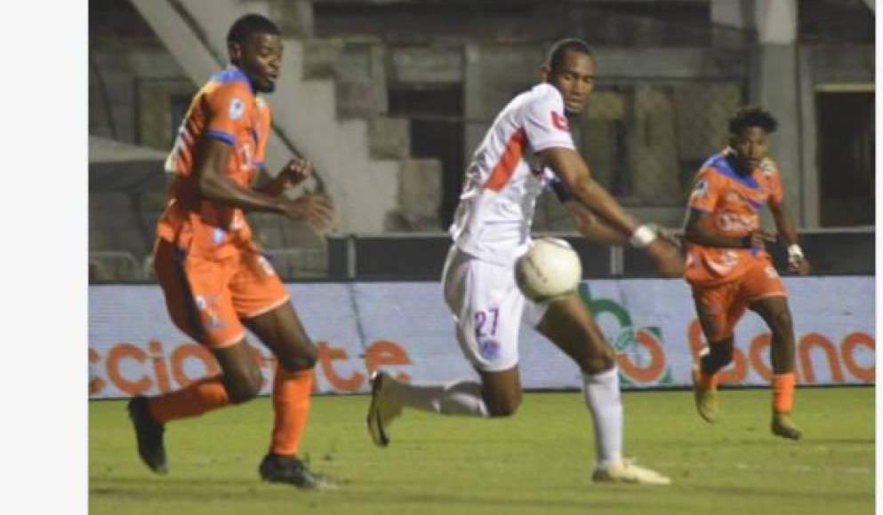 Medios y periodistas se rinden ante Olimpia tras lograr 40 partidos invictos