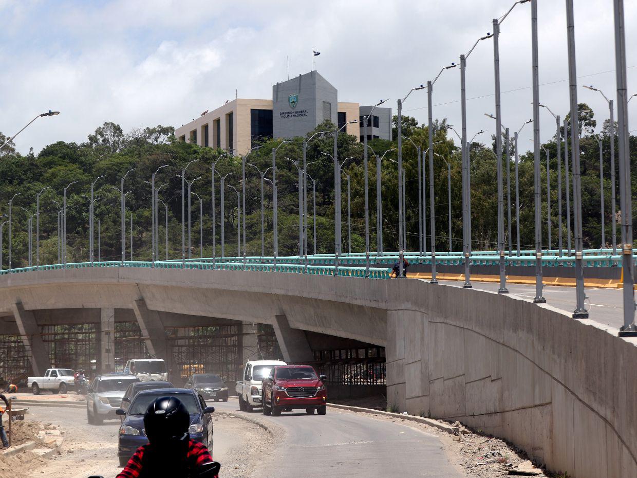 Puente Papa Francisco fue habilitado pese a fisuras detectadas previamente