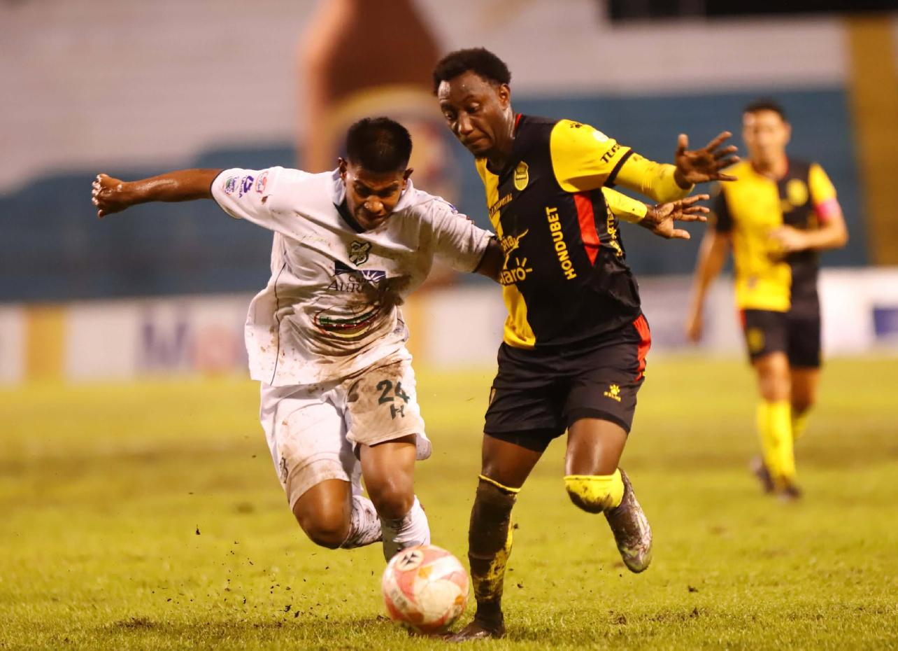 Real España escala al liderato provisional tras un vibrante y sufrido triunfo ante Platense